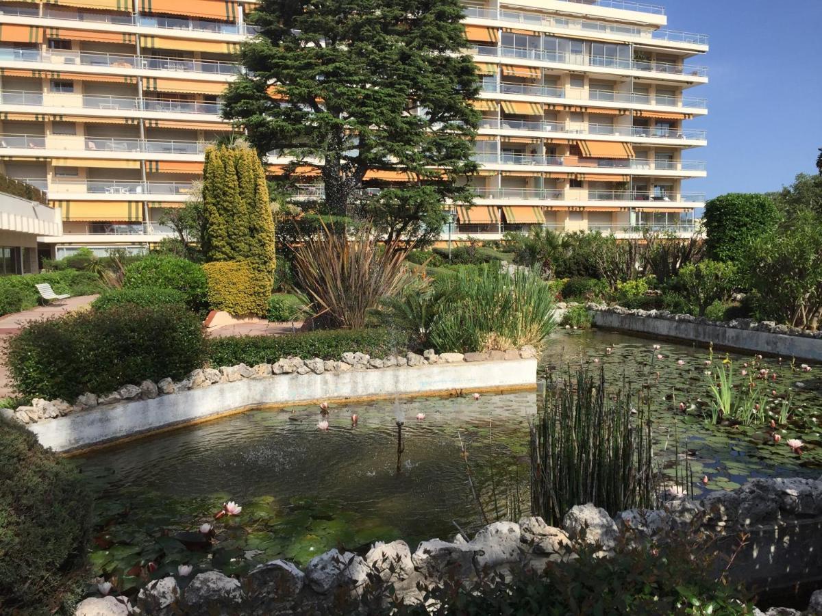 One-Bedroom Apartment,1191993382:JPEG