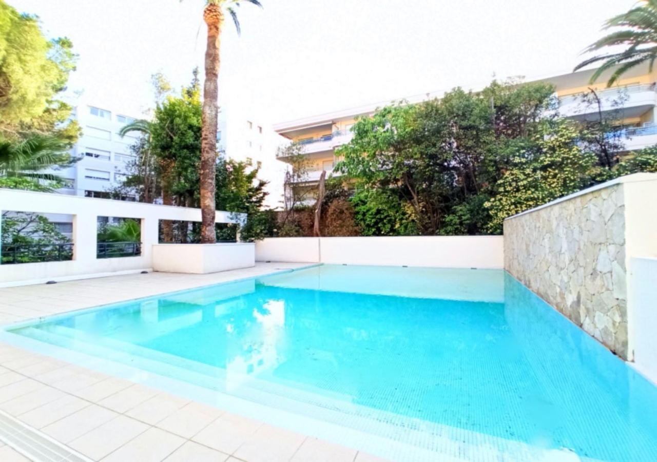 Two-Bedroom Apartment,1365734087:JPEG