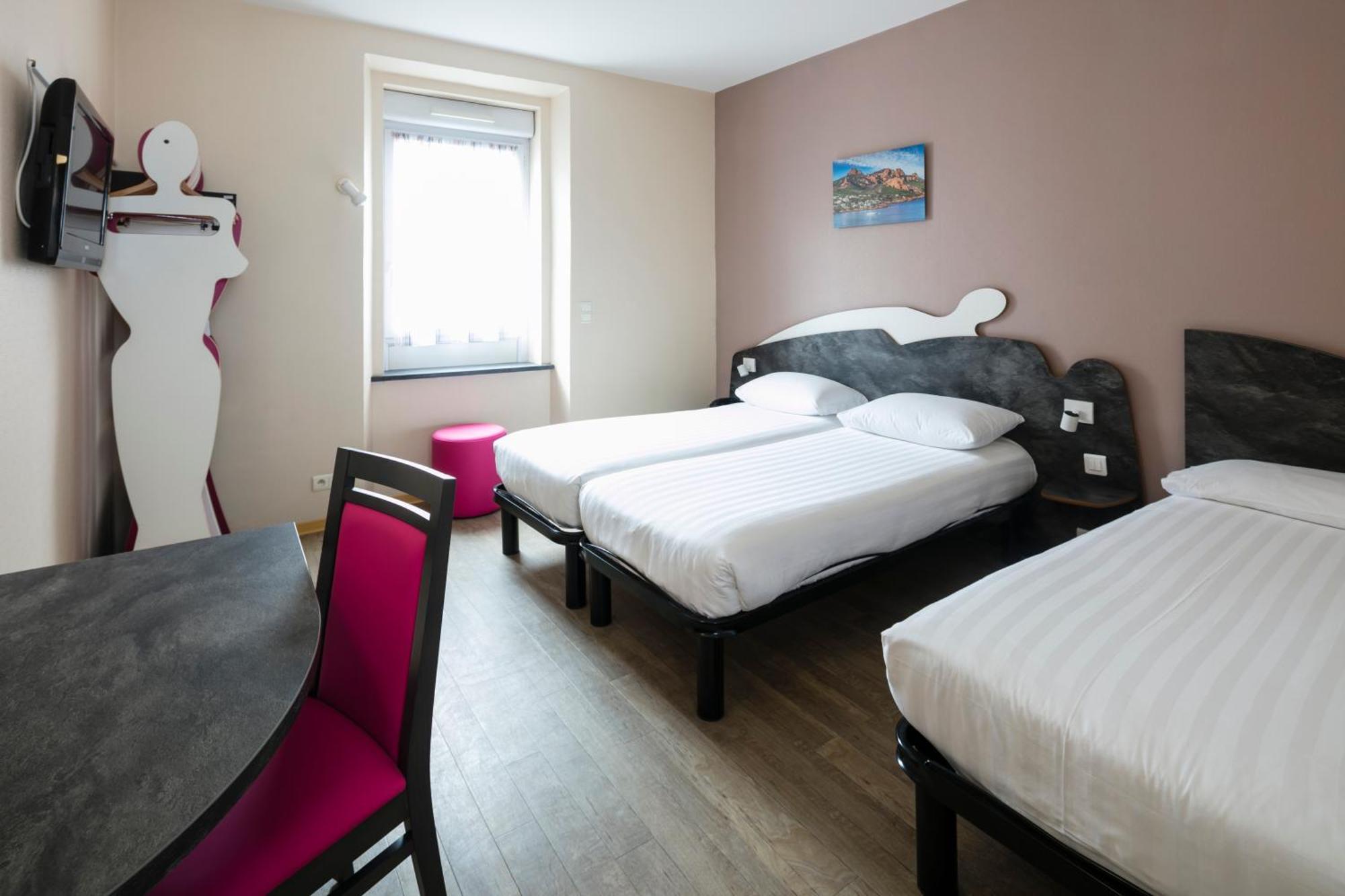 Comfort Triple Room