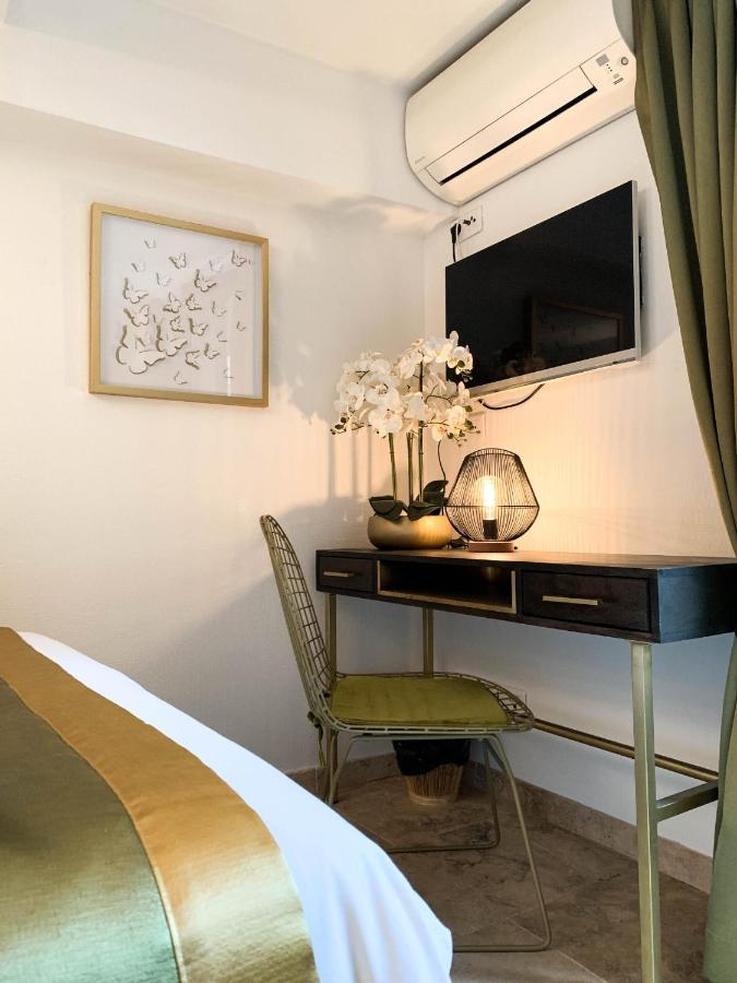 Deluxe Double Room with Terrace