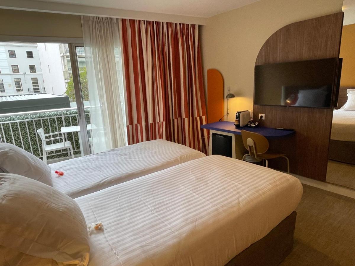 Prestige Twin Room