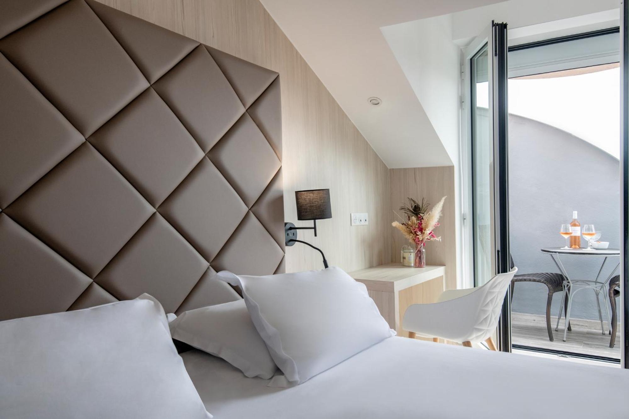 Double Room with Balcony