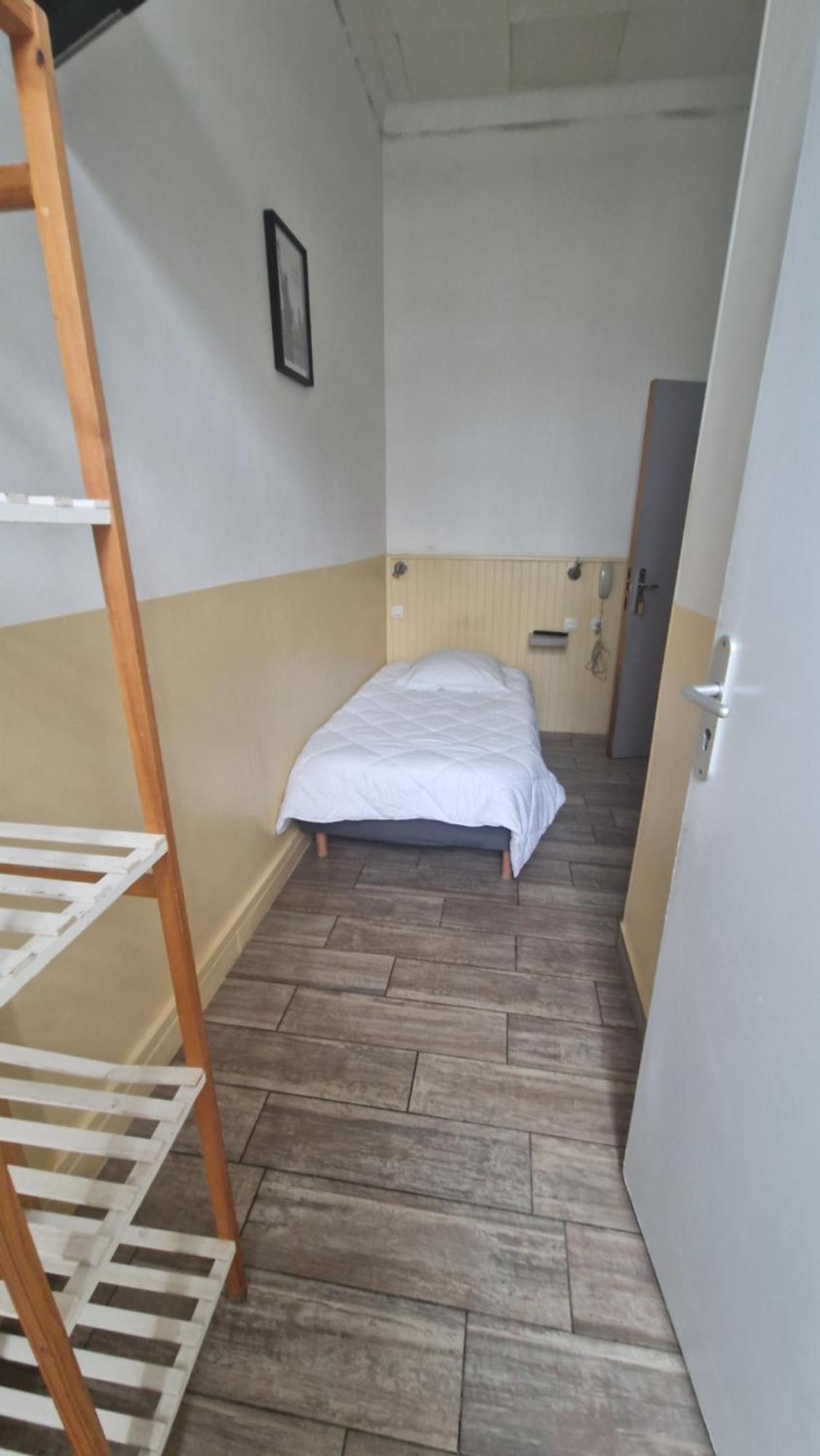 Comfort Single Room,1586829065:JPEG
