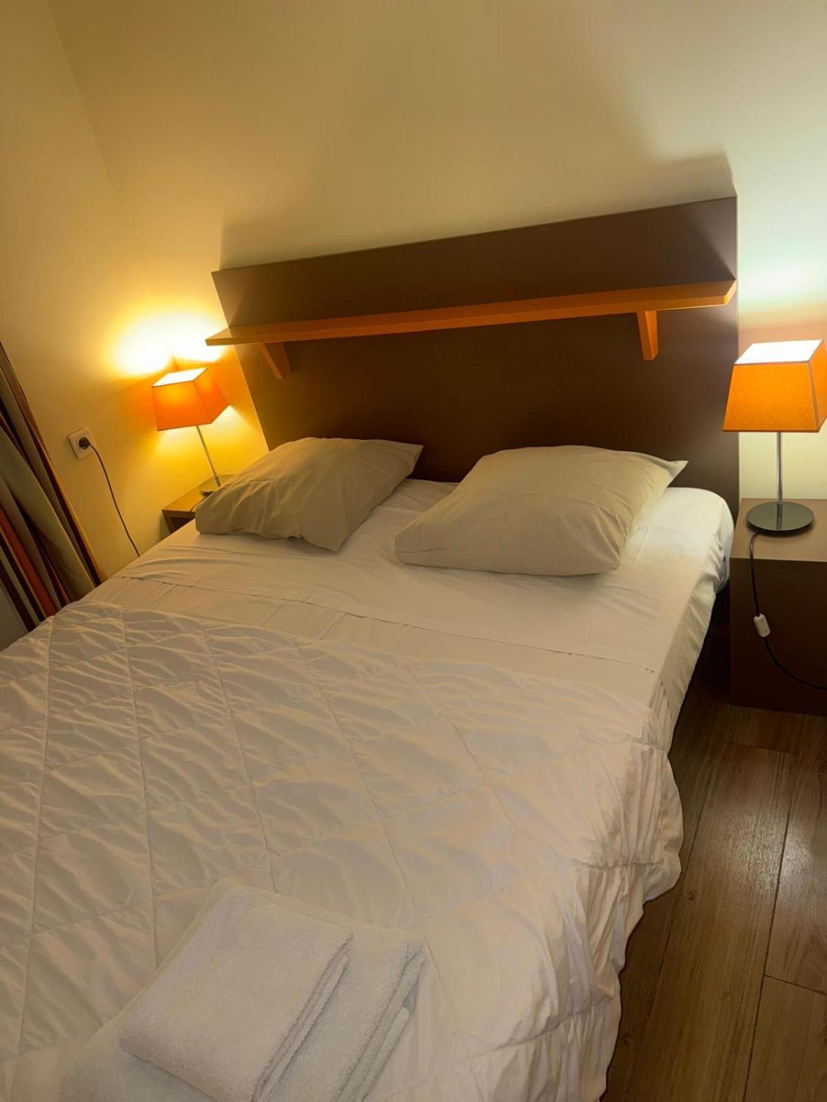 Appartamento con 1 Camera da Letto e Vista Piscina