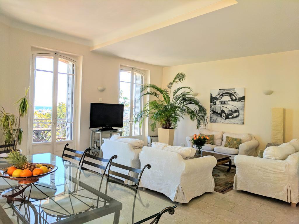 Three-Bedroom Apartment Sea View C3,403360038:JPEG