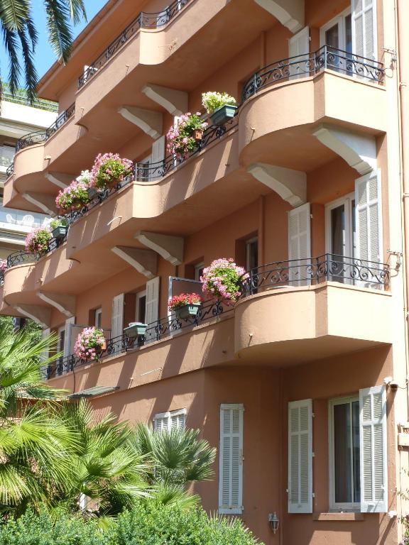 Classic Double Room with Balcony and Sea View