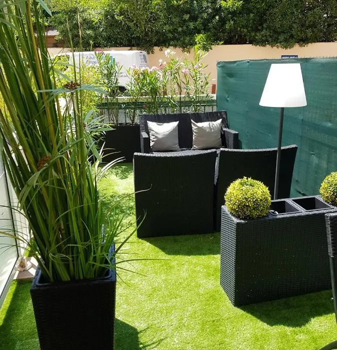 Studio Center Cannes Grande Terasse-1
