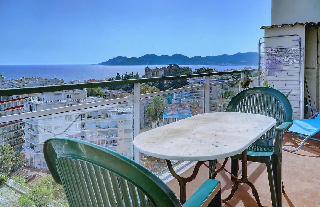 Upstays Sea View Terrace 60M2 Apartment-1