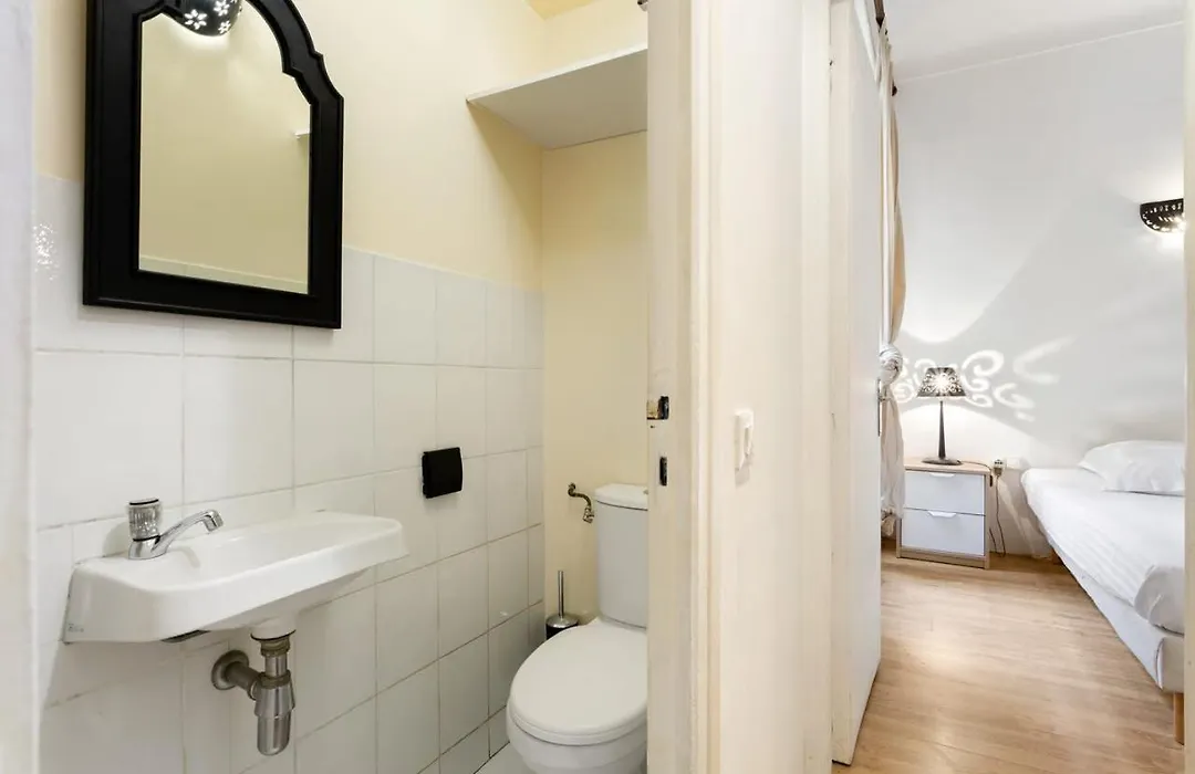 Magical Apartment-1