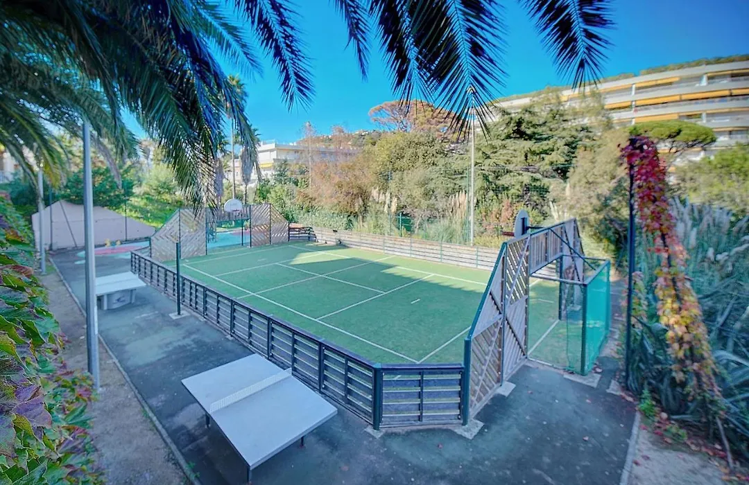 Immogroom- 2 Rooms - Renovated - Pool - Terrace - Garden - Parking --1