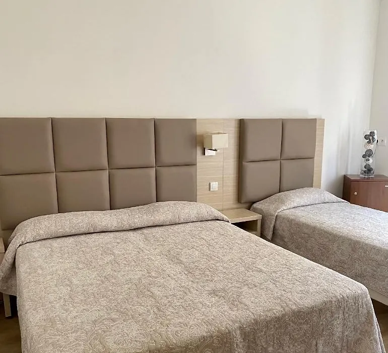 Hotel Lutetia-1