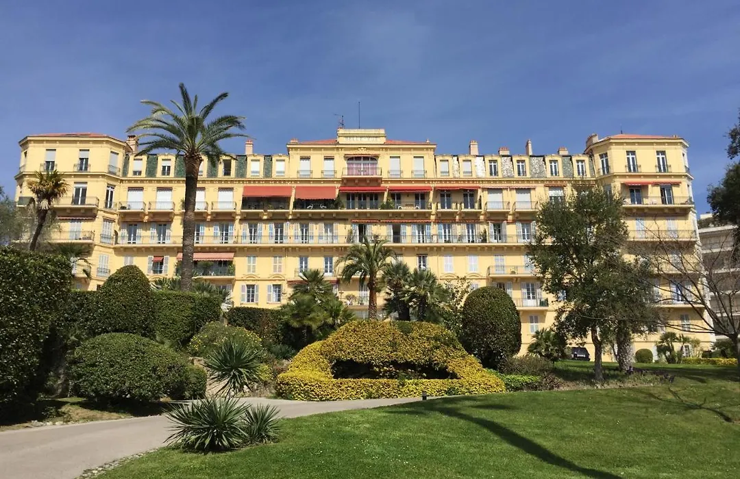 Palais Bellevue-1