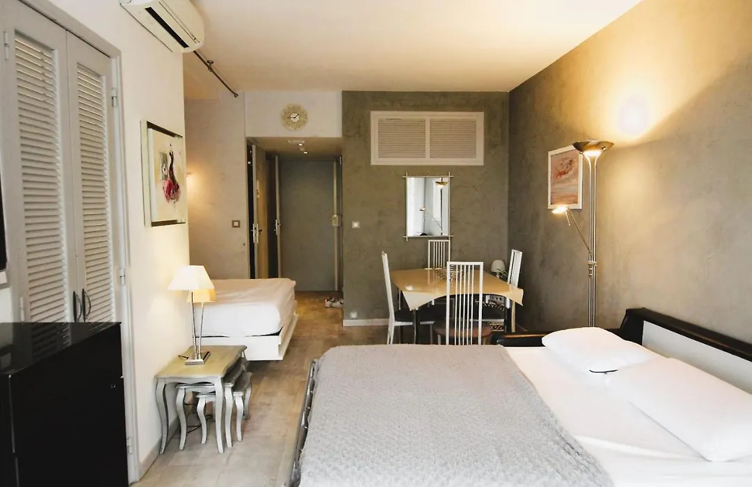 Florida 35M Studio With Sea Views Close To The Croisette-1