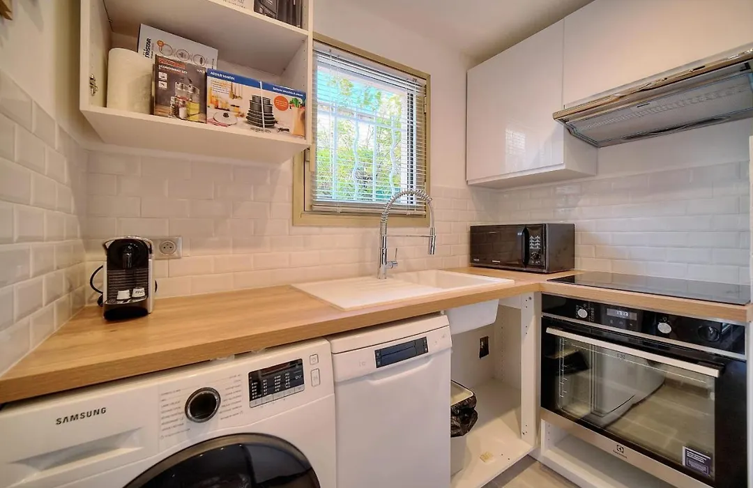 Immogroom - Renovated - Terrace Of 50M2 - Air Conditioning-1