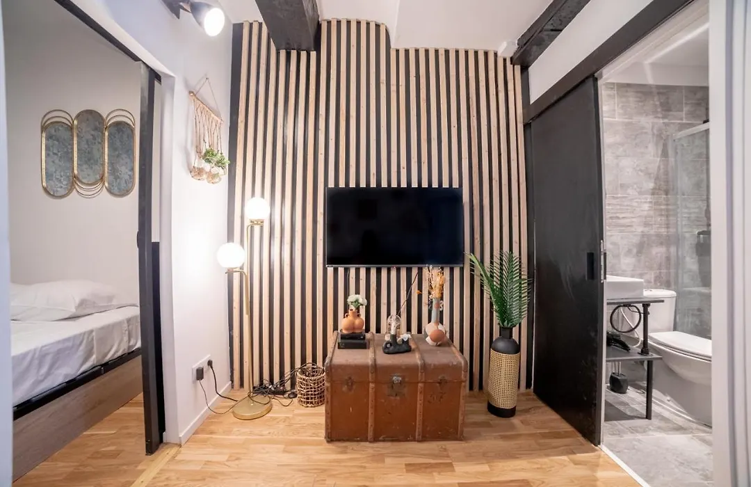 Griffin Furnished Flat-1