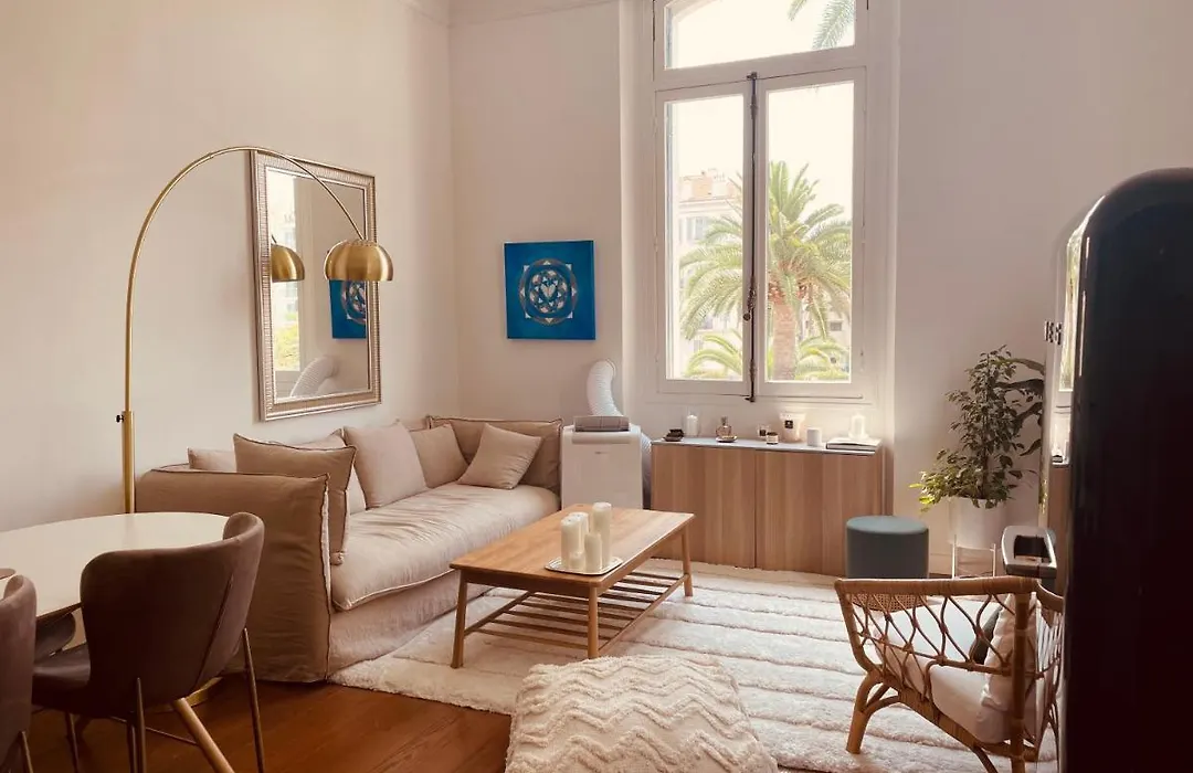 Superbe Appartement Centre Cannes-1
