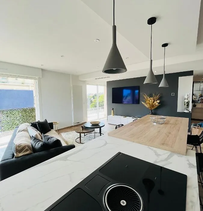 Amazing Apartment 10Min Palais Des Festivals In Cannes-1