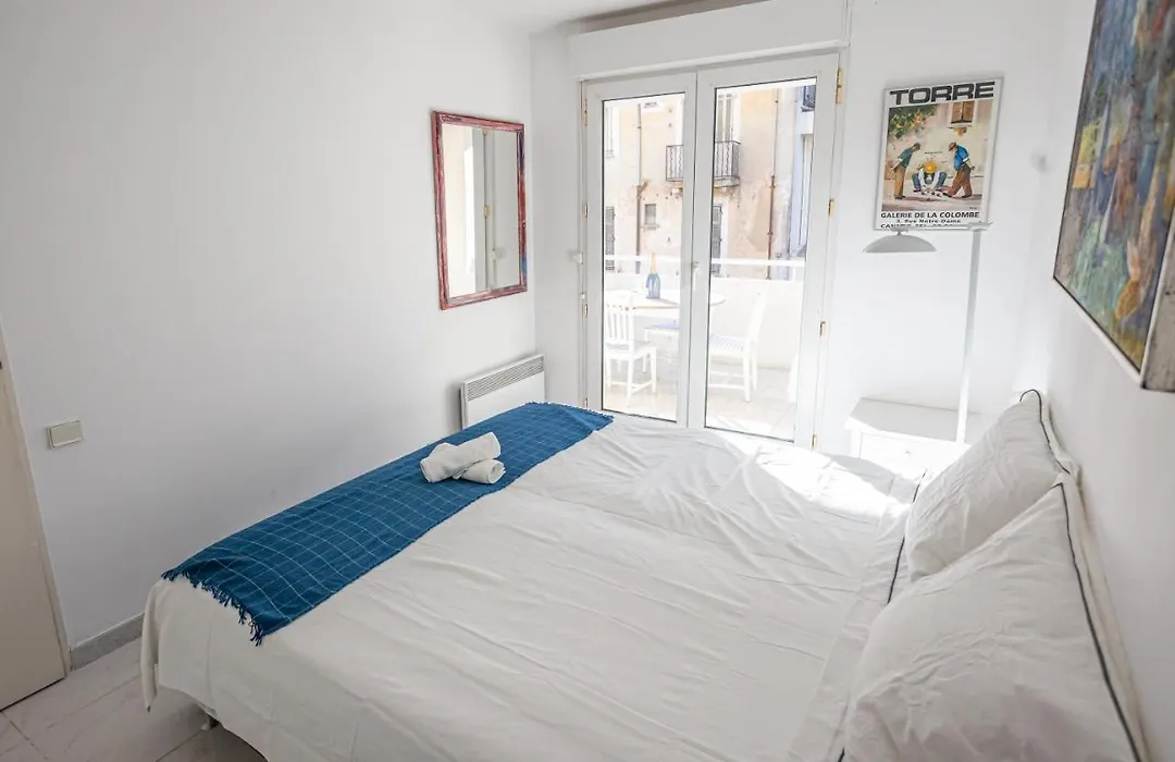 Two Bedroom Cannes-1