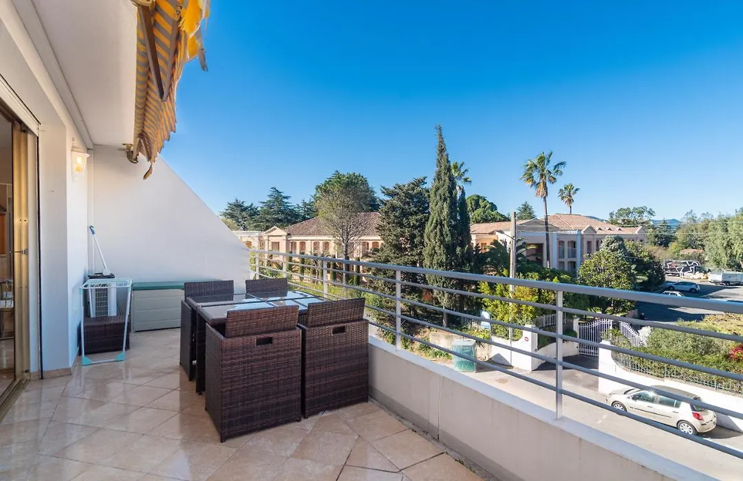 Studio Terrasse - Piscine- Tennis-1
