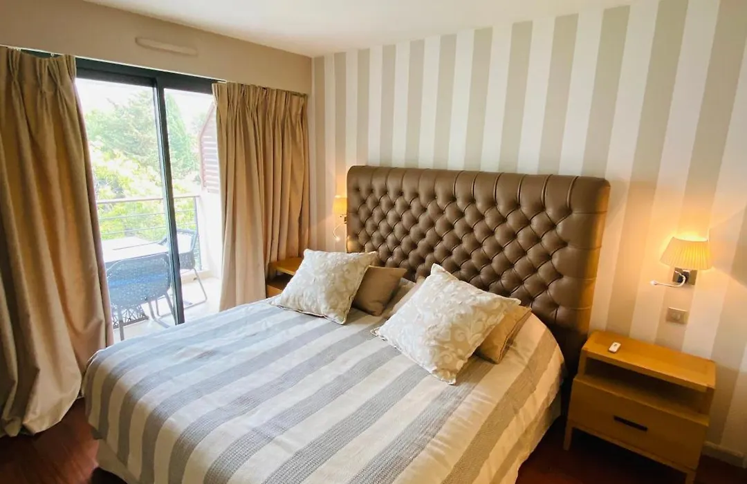 Residence Carlton Riviera-1