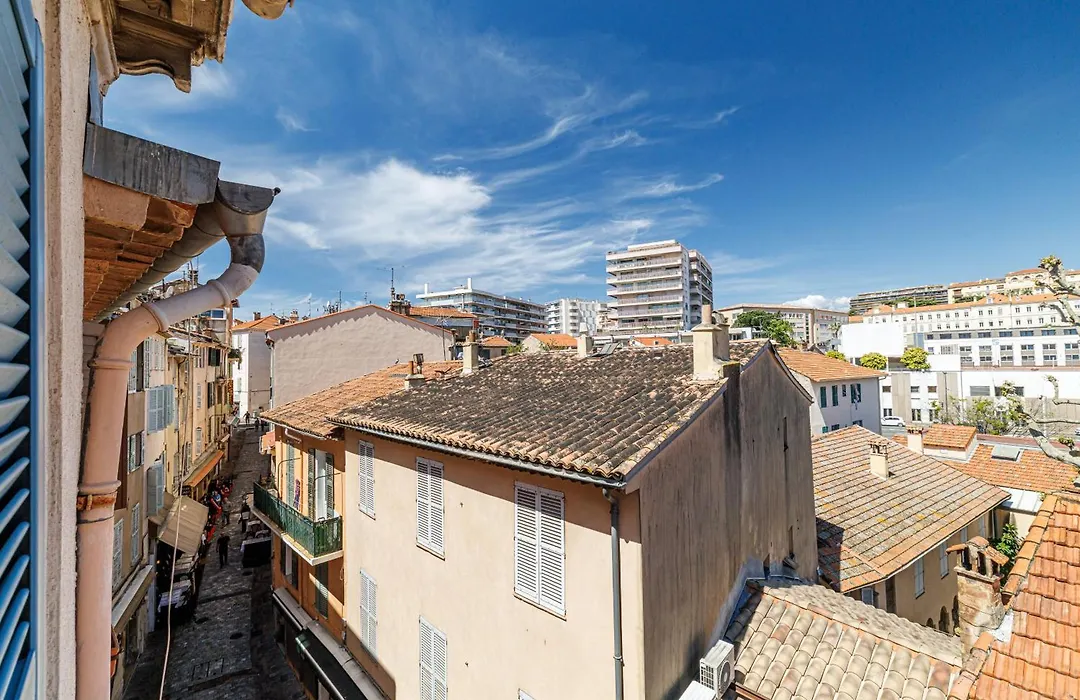 Joli appartement à côté du Palais des Festivals-1