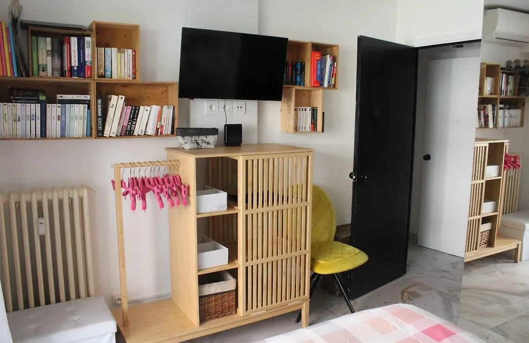 La Baronne Apartment-1
