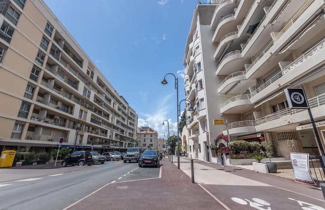 Appart 1 Piece Pointe De La Croisette A Cannes-1
