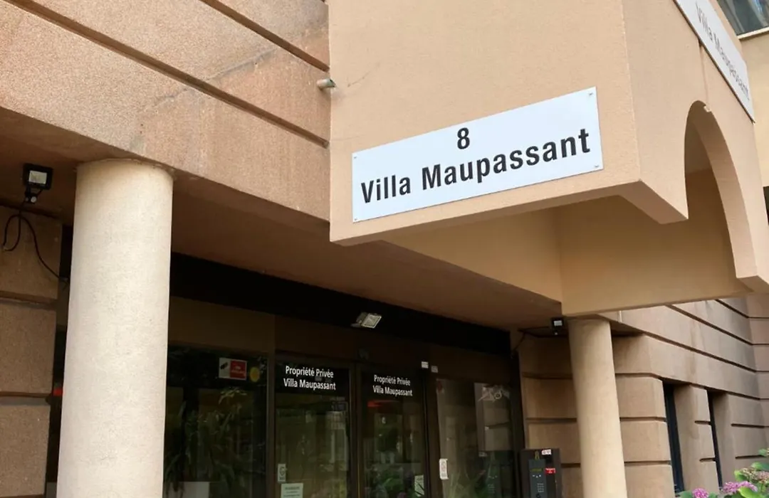 Appartamento in riva al mare a Cannes-1