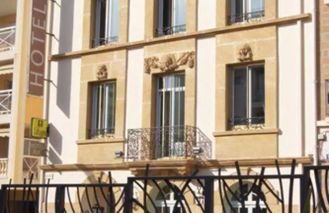 Ruc Hotel Cannes-1