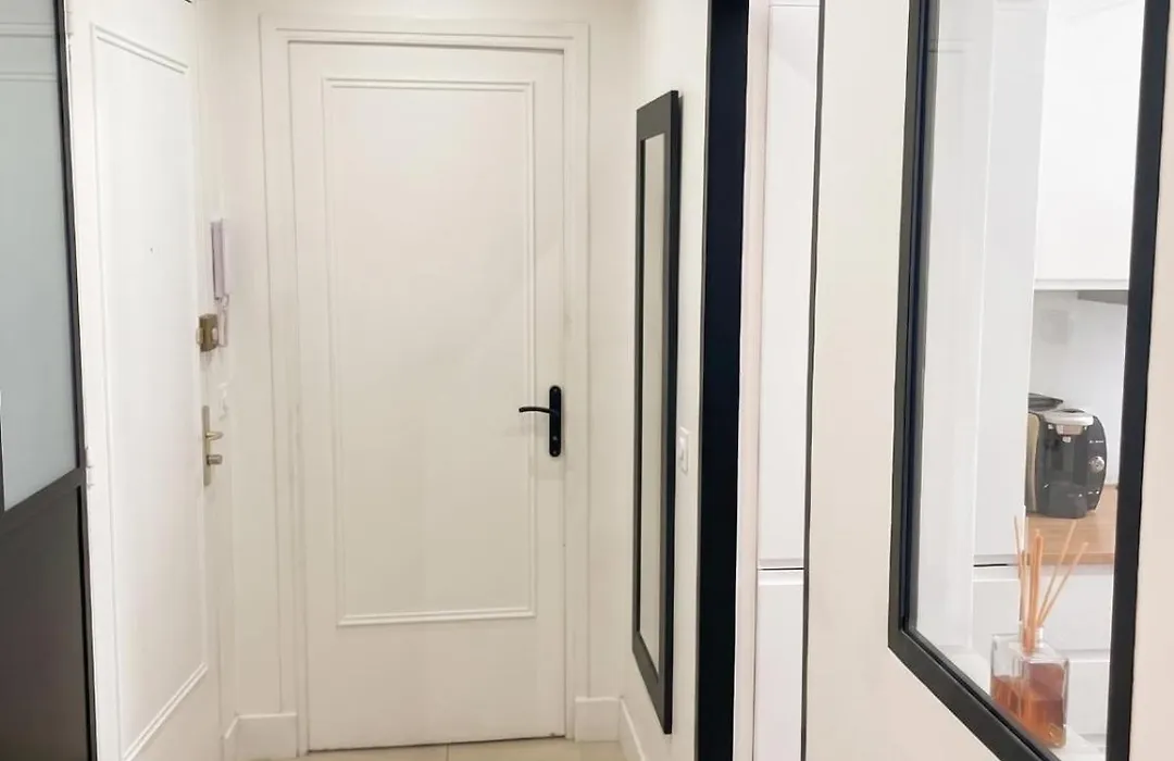 Cosy Apartment-1