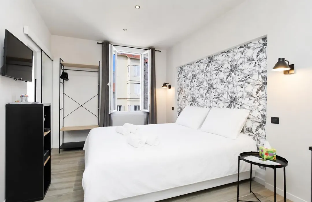 Studio N - Ascenseur - 2 Min Du Palais - Climatise-1