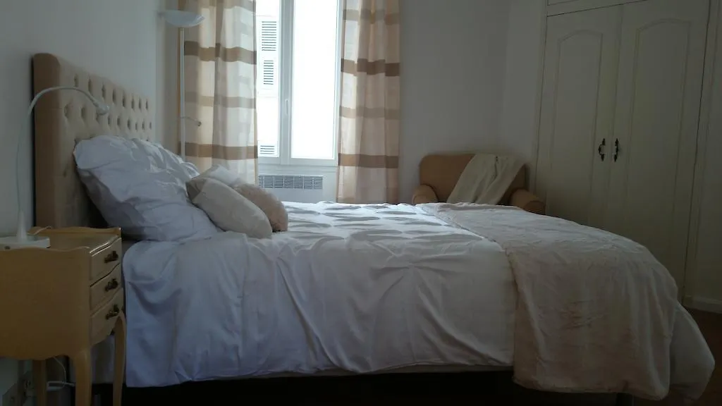 Cannes Plage-1