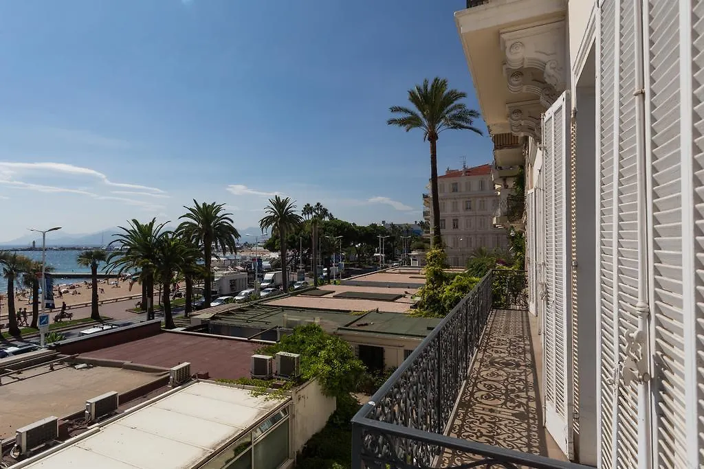 Cannes Croisette-1