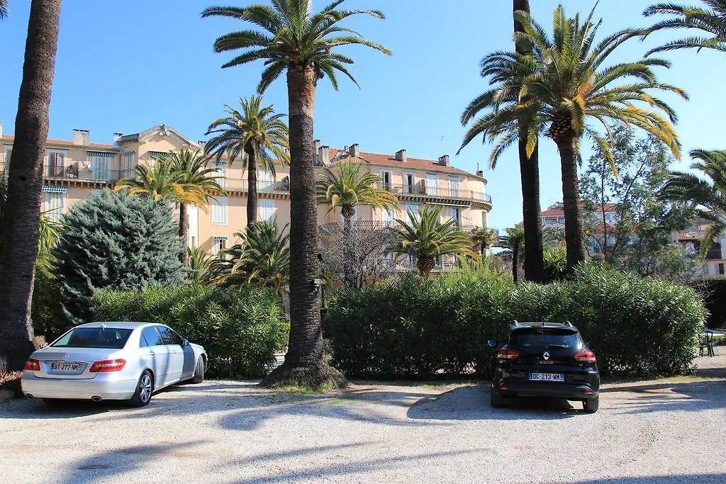 Le Pavillon113-1