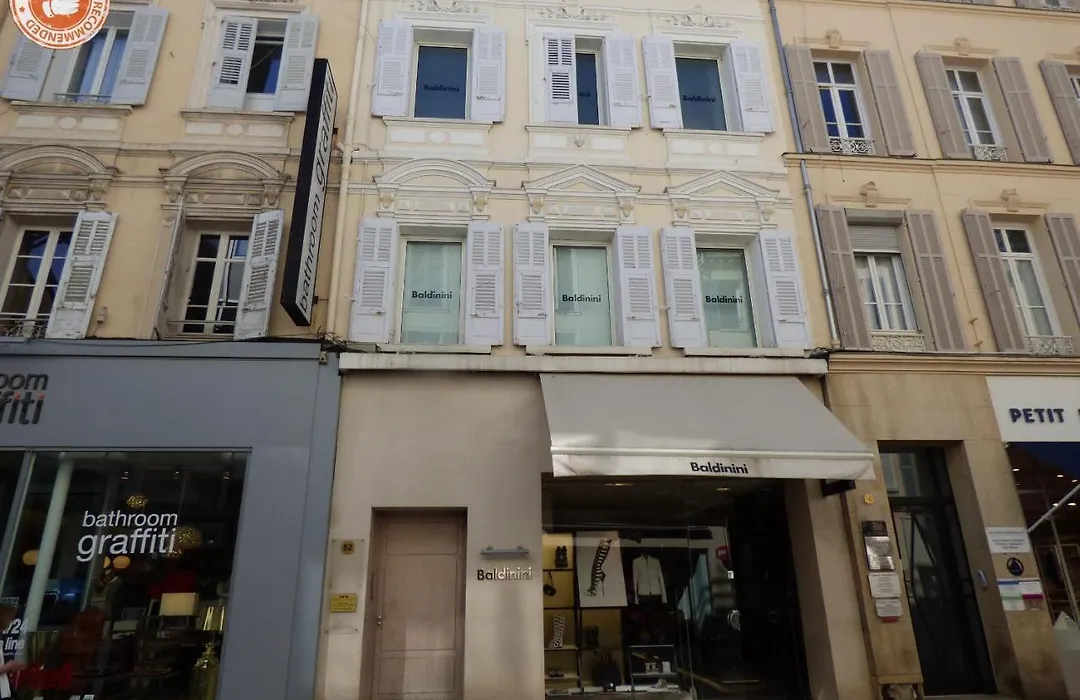 Alc - A521 - 4 Min Palais And Beaches-1