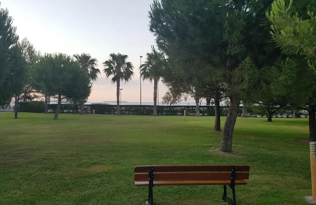 T2 Rez De Jardin Front De Mer-1