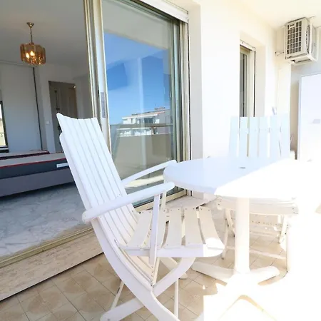 2 Bedroom & Studio Palais Royal 2 Mins From Croisette And Carlton-3