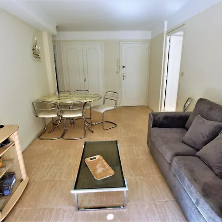 Cannes Located Behind The Martinez Hotel At 50 Meters To The Croisette-2