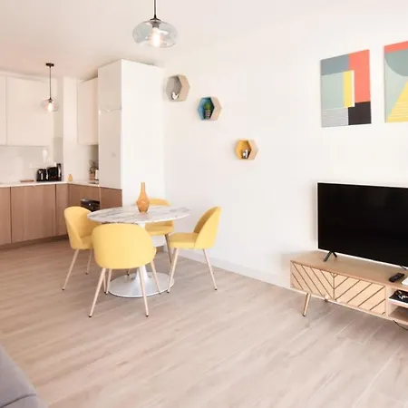 Serrendy Stylish Apartment In The Heart Of Cannes With Terrace!-3
