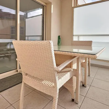 Appartement Residence Montaigne-2