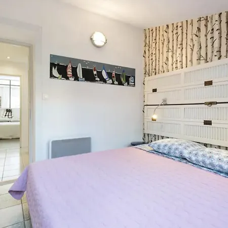 Cannes Festival Films Center, With 2 Bedrooms And Balcony-2