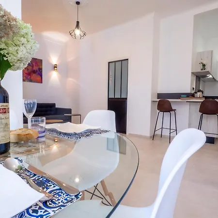 Grand Appartement 4 Pieces Centre De Cannes-2