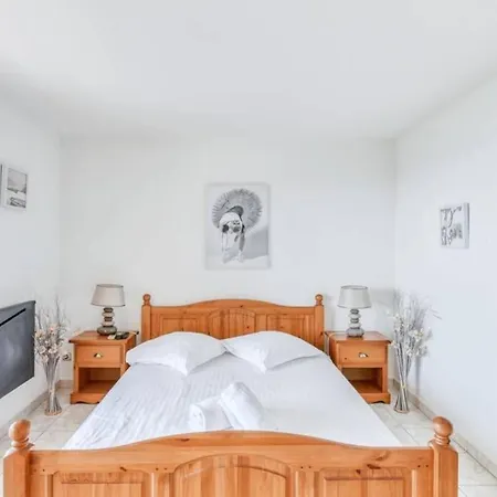 C009-Duplex Avec Vue Sur Mer Et Piscine-3