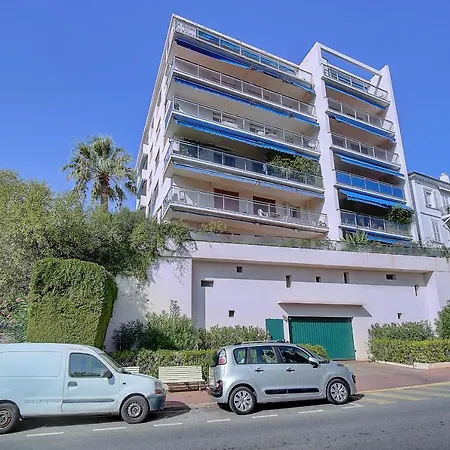 Upstays Sea View Terrace 60M2 Apartment-3