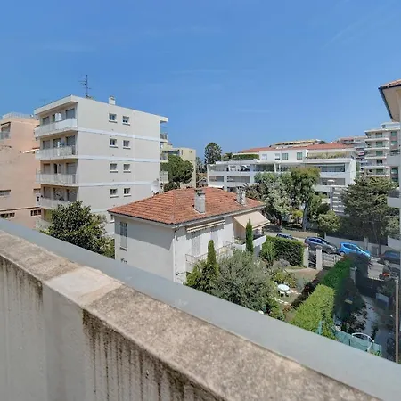 Upstays Terraces Parking 65M2 Apartment-3