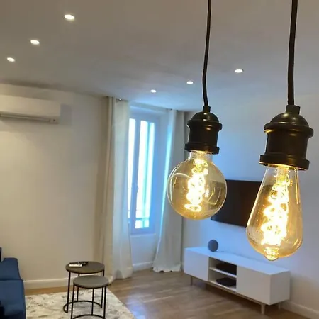 C016-Magnifique Appartement De Standing Au Coeur Du Suquet-2