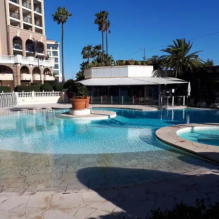 2 Pieces Refait A Neuf Cannes La Bocca-2