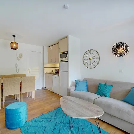 Immogroom - 3 Rooms - Renovated - Pool - Air Conditioning - Parking --2