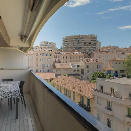 Immogroom - 2 Br- Bright - Terrace - Wifi - Air Conditioning-3
