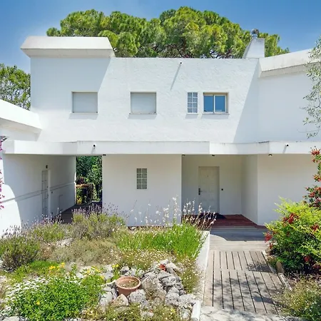 Villa Les Collines Yourhosthelper-3